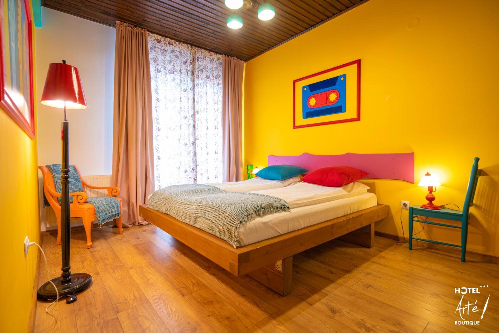 Art'E Boutique Rooms Беїле-Тушнад Екстер'єр фото