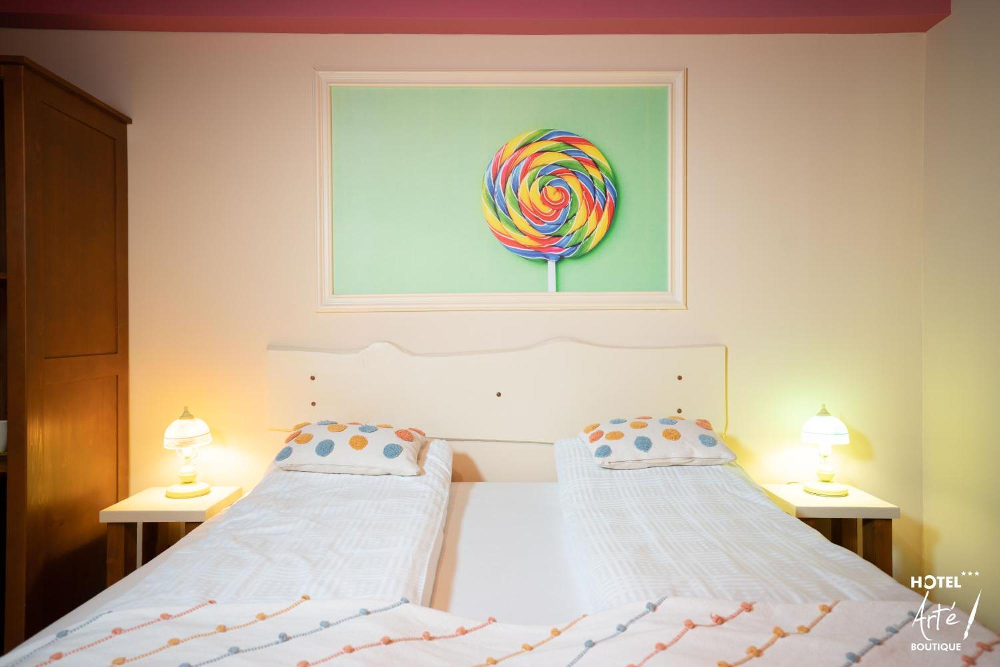 Art'E Boutique Rooms Беїле-Тушнад Екстер'єр фото