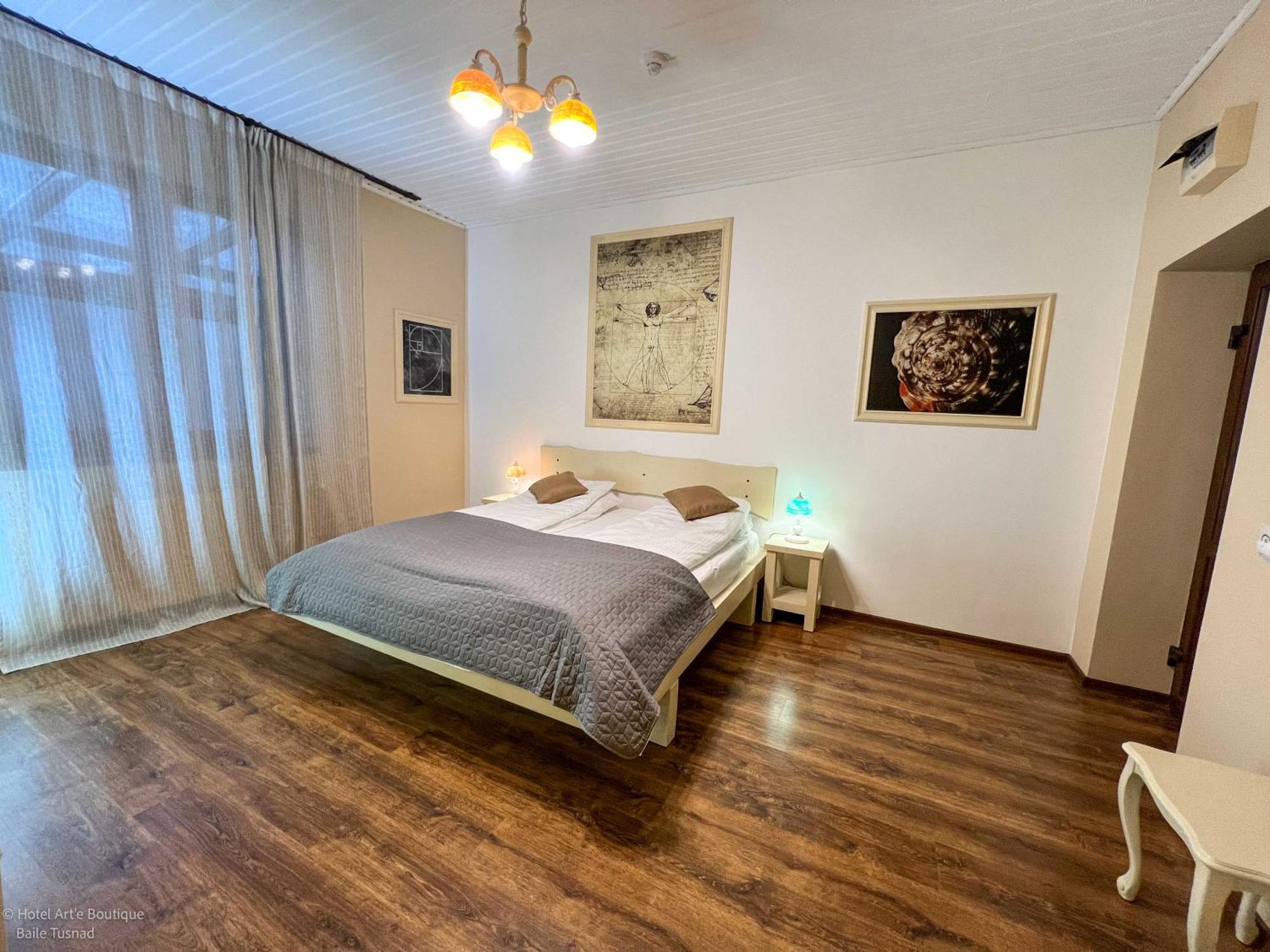 Art'E Boutique Rooms Беїле-Тушнад Екстер'єр фото
